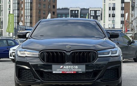 BMW 5 серия, 2017 год, 4 599 000 рублей, 3 фотография