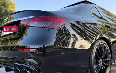 Mercedes-Benz E-Класс AMG, 2023 год, 8 800 000 рублей, 2 фотография
