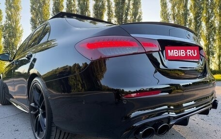 Mercedes-Benz E-Класс AMG, 2023 год, 8 800 000 рублей, 9 фотография