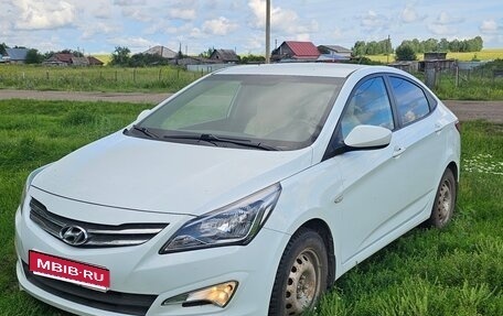 Hyundai Solaris II рестайлинг, 2016 год, 1 500 000 рублей, 1 фотография