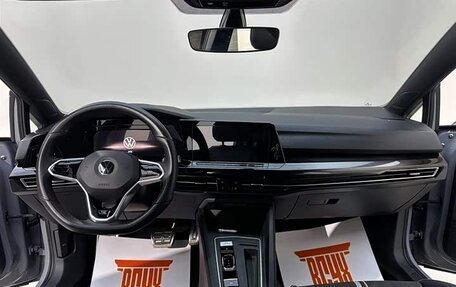 Volkswagen Golf VIII, 2023 год, 1 700 000 рублей, 11 фотография