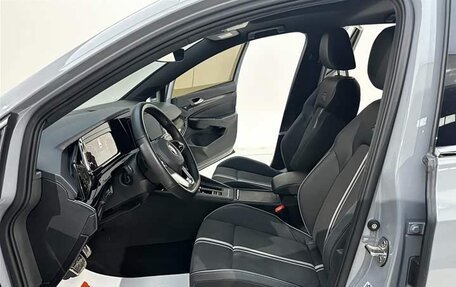 Volkswagen Golf VIII, 2023 год, 1 700 000 рублей, 9 фотография