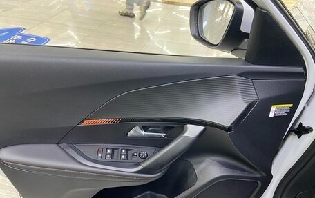 Peugeot 2008 II, 2022 год, 1 713 700 рублей, 12 фотография