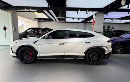 Lamborghini Urus I, 2024 год, 45 001 000 рублей, 4 фотография