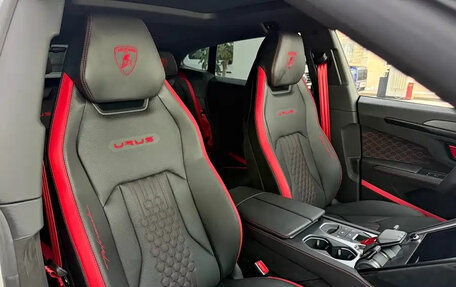 Lamborghini Urus I, 2024 год, 45 001 000 рублей, 11 фотография