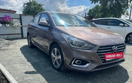 Hyundai Solaris II рестайлинг, 2017 год, 1 200 000 рублей, 4 фотография