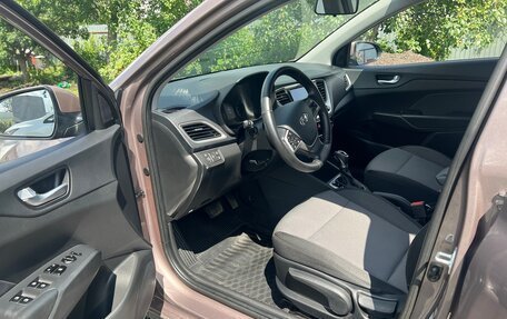Hyundai Solaris II рестайлинг, 2017 год, 1 200 000 рублей, 10 фотография