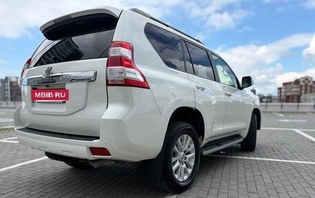 Toyota Land Cruiser Prado 150 рестайлинг 2, 2015 год, 4 400 000 рублей, 11 фотография