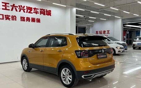 Volkswagen T-Cross I, 2021 год, 1 390 000 рублей, 6 фотография
