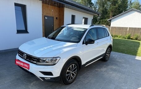 Volkswagen Tiguan II, 2019 год, 2 950 000 рублей, 2 фотография