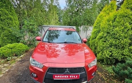 Mitsubishi Outlander III рестайлинг 3, 2011 год, 1 150 000 рублей, 1 фотография