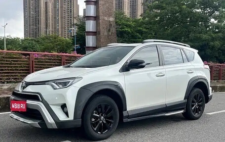 Toyota RAV4, 2019 год, 1 829 003 рублей, 1 фотография