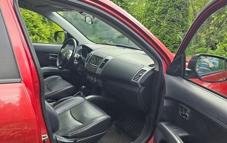 Mitsubishi Outlander III рестайлинг 3, 2011 год, 1 150 000 рублей, 8 фотография