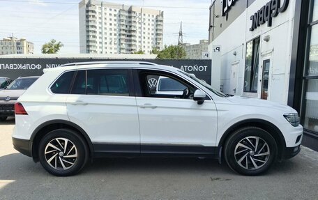 Volkswagen Tiguan II, 2019 год, 2 430 000 рублей, 4 фотография