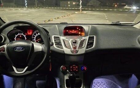 Ford Fiesta, 2012 год, 820 000 рублей, 2 фотография