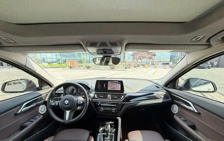 BMW 1 серия, 2021 год, 1 170 000 рублей, 11 фотография
