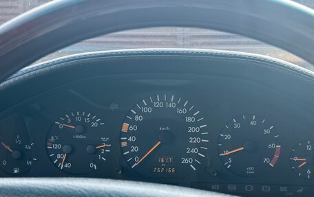 Mercedes-Benz S-Класс, 1996 год, 1 300 000 рублей, 11 фотография