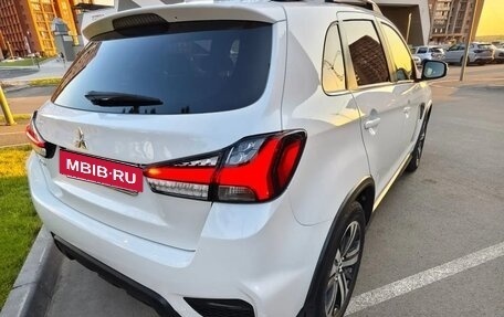 Mitsubishi RVR III рестайлинг, 2019 год, 2 000 000 рублей, 15 фотография