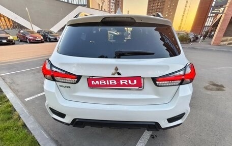 Mitsubishi RVR III рестайлинг, 2019 год, 2 000 000 рублей, 9 фотография