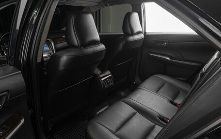Toyota Camry, 2015 год, 2 300 000 рублей, 11 фотография