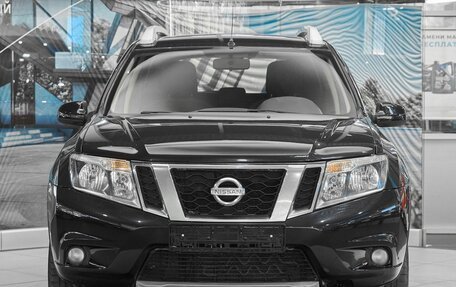 Nissan Terrano III, 2017 год, 999 000 рублей, 2 фотография