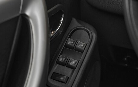 Nissan Terrano III, 2017 год, 999 000 рублей, 13 фотография