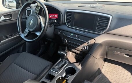 KIA Sportage IV рестайлинг, 2020 год, 2 395 000 рублей, 3 фотография