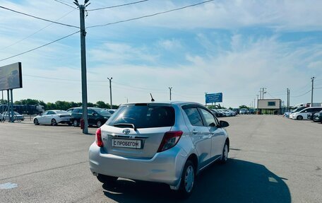 Toyota Vitz, 2013 год, 829 000 рублей, 6 фотография