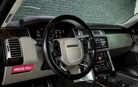 Land Rover Range Rover IV рестайлинг, 2018 год, 6 500 000 рублей, 11 фотография
