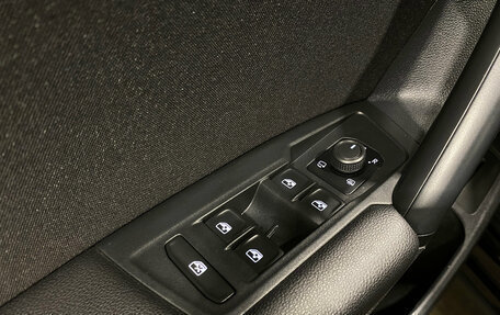 Volkswagen Tiguan II, 2021 год, 2 850 000 рублей, 15 фотография