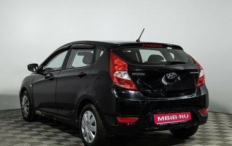 Hyundai Solaris II рестайлинг, 2011 год, 580 585 рублей, 8 фотография