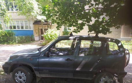 Chevrolet Niva I рестайлинг, 2006 год, 350 000 рублей, 1 фотография