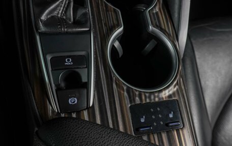 Toyota Camry, 2019 год, 2 349 000 рублей, 15 фотография