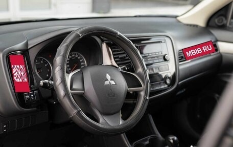 Mitsubishi Outlander III рестайлинг 3, 2012 год, 1 440 000 рублей, 11 фотография