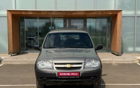 Chevrolet Niva I рестайлинг, 2017 год, 640 000 рублей, 2 фотография