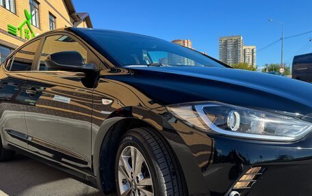 Hyundai Elantra VI рестайлинг, 2017 год, 1 330 000 рублей, 7 фотография
