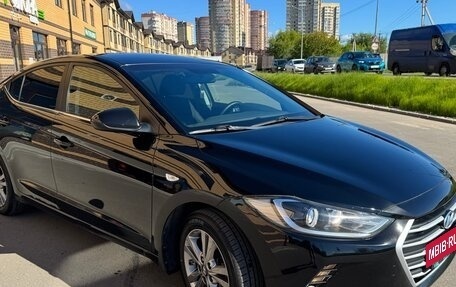 Hyundai Elantra VI рестайлинг, 2017 год, 1 330 000 рублей, 6 фотография