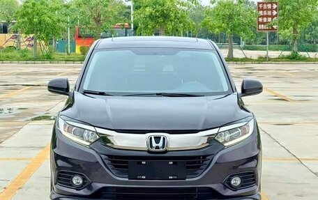 Honda Vezel, 2022 год, 1 450 000 рублей, 2 фотография