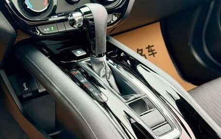 Honda Vezel, 2022 год, 1 450 000 рублей, 12 фотография