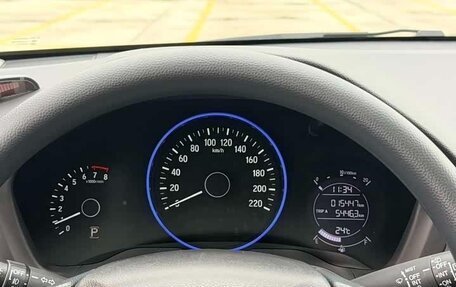 Honda Vezel, 2022 год, 1 450 000 рублей, 10 фотография