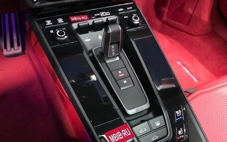 Porsche 911, 2023 год, 21 222 000 рублей, 10 фотография