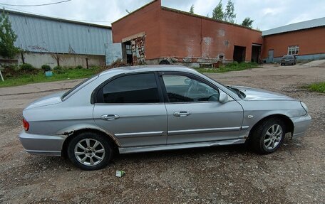 Hyundai Sonata IV рестайлинг, 2004 год, 210 000 рублей, 2 фотография