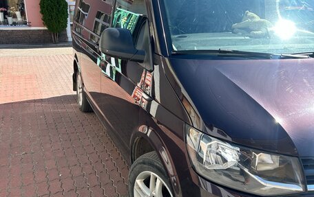 Volkswagen Multivan T6 рестайлинг, 2017 год, 1 фотография