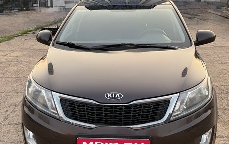 KIA Rio III рестайлинг, 2014 год, 900 000 рублей, 1 фотография