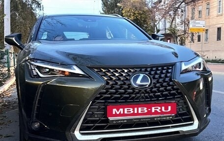 Lexus UX I, 2020 год, 3 500 000 рублей, 1 фотография