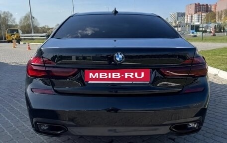 BMW 7 серия, 2017 год, 3 350 000 рублей, 3 фотография