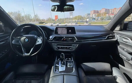 BMW 7 серия, 2017 год, 3 350 000 рублей, 7 фотография