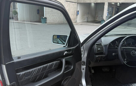 Mercedes-Benz S-Класс, 1998 год, 1 900 000 рублей, 7 фотография