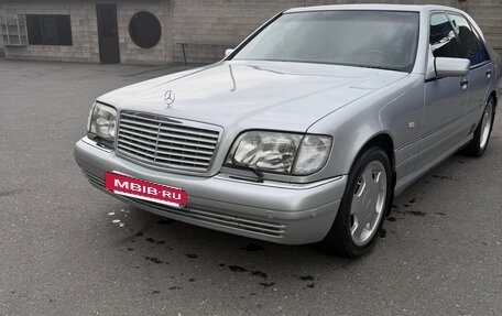 Mercedes-Benz S-Класс, 1998 год, 1 900 000 рублей, 2 фотография