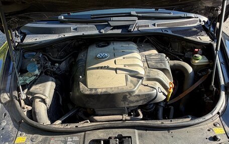 Volkswagen Touareg III, 2006 год, 810 000 рублей, 22 фотография